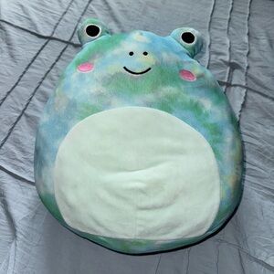 Frog Squishmellow Medium